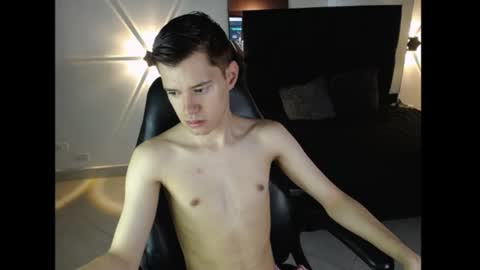 Snapshot of blakzen_ chatting on July 2026 03:47:01 PM Blakzen online show from July 2026 03:47:01 PM