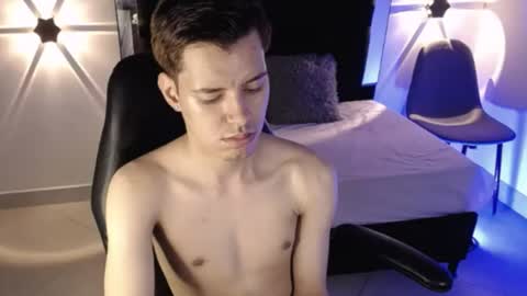 Snapshot of blakzen_ chatting on July 2026 10:21:02 AM Blakzen online show from July 2026 10:21:02 AM