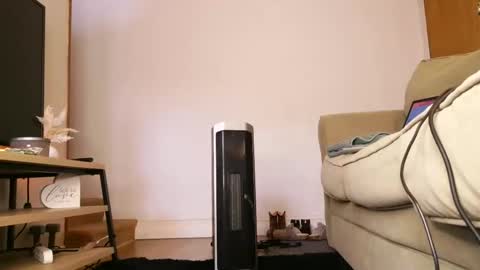 blasianangel444 online show from March 2026 06:36:01 PM