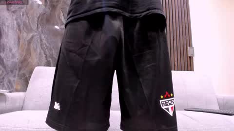 Snapshot of bless_my_neighbor chatting on February 2025 02:00:02 PM The Best Models online show from February 2025 02:00:02 PM