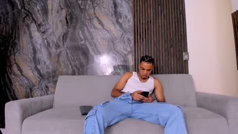 Snapshot of bless_my_neighbor chatting on March 2025 02:44:02 PM The Best Models online show from March 2025 02:44:02 PM