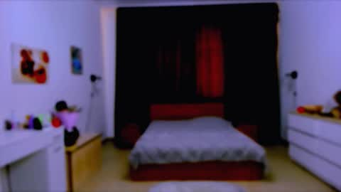 Nicole online show from September 2025 12:29:01 PM