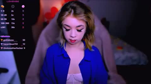 Nicole online show from December 2025 11:08:02 AM