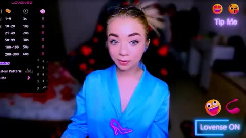 Nicole online show from February 2026 02:37:01 PM