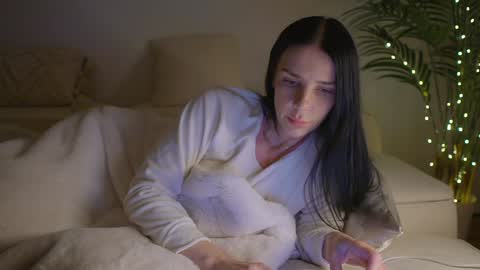 Snapshot of blisstease chatting on March 2025 03:40:01 AM Bliss online show from March 2025 03:40:01 AM