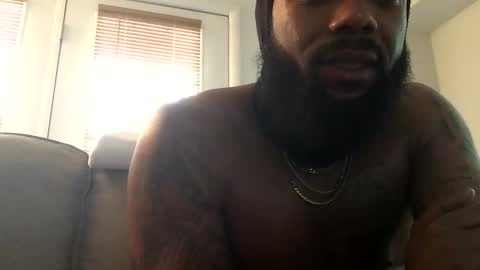 Snapshot of blksurfher chatting on February 2025 05:06:01 PM blksurfher online show from February 2025 05:06:01 PM