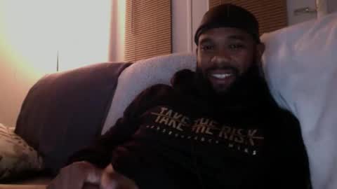 Snapshot of blksurfher chatting on November 2025 03:38:01 AM blksurfher online show from November 2025 03:38:01 AM