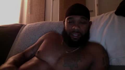 Snapshot of blksurfher chatting on December 2025 04:11:02 AM blksurfher online show from December 2025 04:11:02 AM