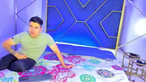 Snapshot of bllack_duchess chatting on February 2025 12:43:01 PM Bllack duchess online show from February 2025 12:43:01 PM