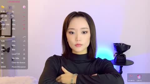 Snapshot of blon_kater chatting on November 2025 03:01:01 AM YoYo online show from November 2025 03:01:01 AM