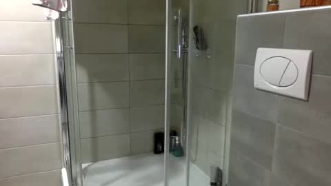 Snapshot of blondas21 chatting on November 2025 10:26:02 PM blondas21 online show from November 2025 10:26:02 PM