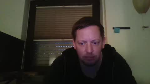 blonde32m online show from February 2025 06:15:01 AM