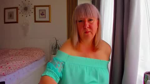 Snapshot of blonde_angel20 chatting on April 2026 04:46:02 AM Nicole online show from April 2026 04:46:02 AM