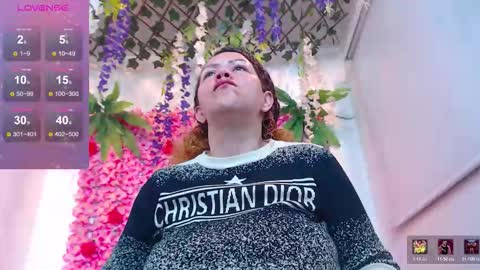 blonde_squirt_ online show from February 2026 09:48:02 AM