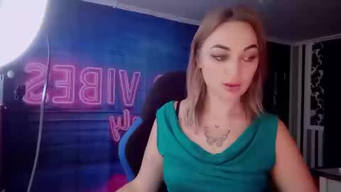 Meryem online show from September 2025 07:43:01 AM