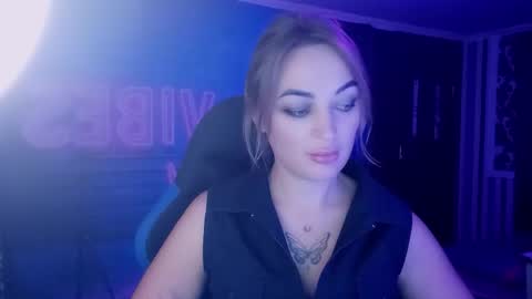 Meryem online show from October 2025 03:45:01 PM