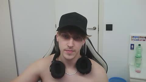 blondeharddick online show from March 2026 06:15:02 PM