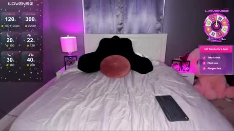 Blondeprincess online show from October 2025 06:14:02 PM