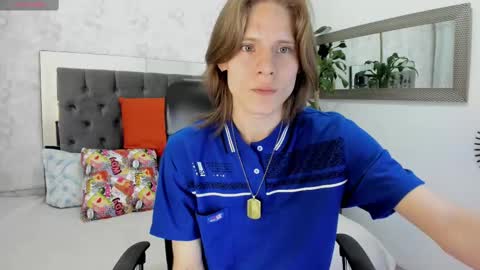 Snapshot of blondie_lover69 chatting on January 2025 07:51:01 PM Maleeth online show from January 2025 07:51:01 PM
