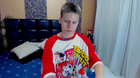 Snapshot of blondie_lover69 chatting on March 2025 08:07:02 PM Maleeth online show from March 2025 08:07:02 PM