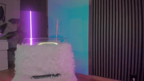 Snapshot of blondie_muller chatting on February 2025 04:32:02 PM blondie_muller online show from February 2025 04:32:02 PM