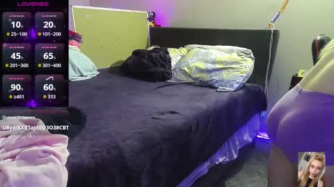 Bubbles online show from December 2025 04:17:02 AM