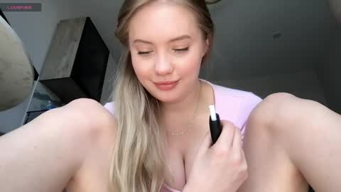 Blondy bunny online show from May 2026 02:08:02 AM