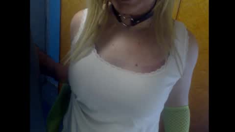 Blontsex online show from November 2025 05:12:02 PM