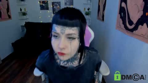 Mary online show from April 2026 07:55:02 PM