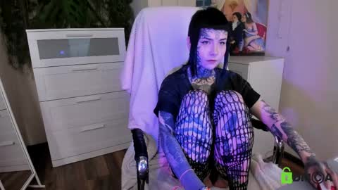 Snapshot of blood__mary chatting on May 2026 08:50:02 PM Mary online show from May 2026 08:50:02 PM