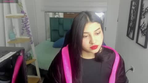 Snapshot of bloom_winxx chatting on February 2026 04:17:02 AM bloom_winxx online show from February 2026 04:17:02 AM