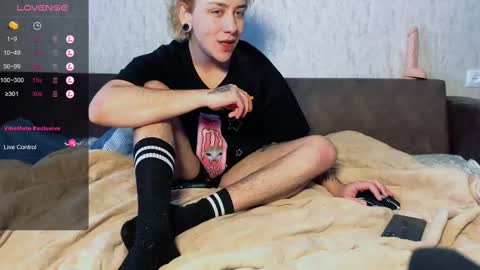 blooming_soul online show from February 2025 01:55:02 PM