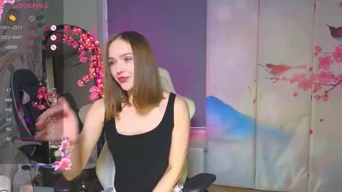 lucy  online show from October 2025 01:23:02 PM