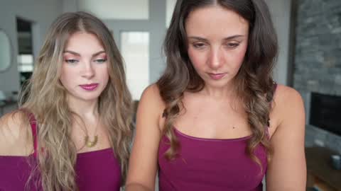 Snapshot of bloomyogi chatting on January 2025 08:01:01 PM Emma Bloom online show from January 2025 08:01:01 PM