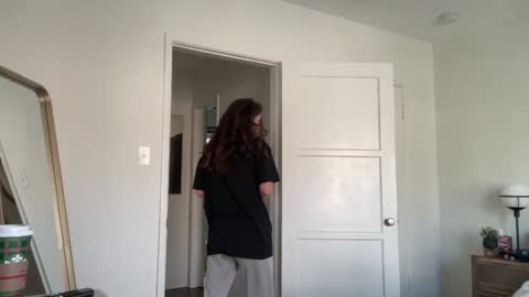 Snapshot of bloomyogi chatting on November 2025 07:01:02 PM Emma Bloom online show from November 2025 07:01:02 PM