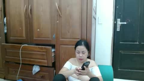 Snapshot of blowy079 chatting on September 2025 09:53:01 AM blowy079 online show from September 2025 09:53:01 AM