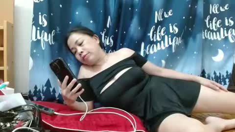 Snapshot of blowy079 chatting on September 2025 07:19:01 AM blowy079 online show from September 2025 07:19:01 AM