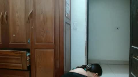 Snapshot of blowy079 chatting on September 2025 11:17:02 PM blowy079 online show from September 2025 11:17:02 PM