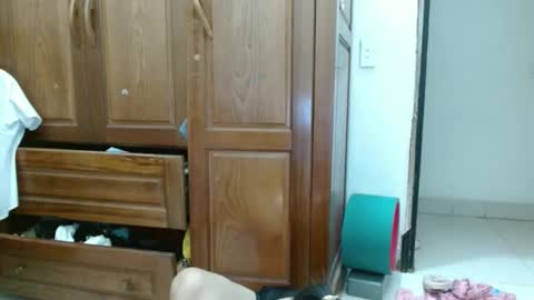 Snapshot of blowy079 chatting on October 2025 02:39:02 PM blowy079 online show from October 2025 02:39:02 PM