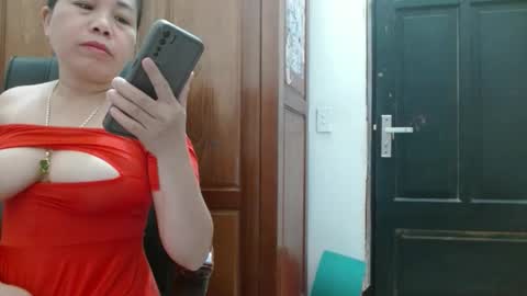 Snapshot of blowy079 chatting on October 2025 10:14:02 AM blowy079 online show from October 2025 10:14:02 AM