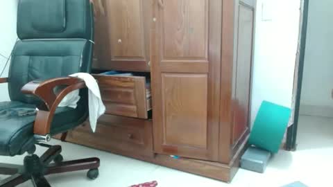 Snapshot of blowy079 chatting on October 2025 07:16:01 AM blowy079 online show from October 2025 07:16:01 AM