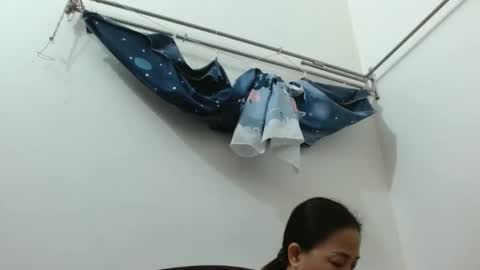 Snapshot of blowy079 chatting on November 2025 12:43:02 AM blowy079 online show from November 2025 12:43:02 AM