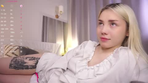 Adeline online show from January 2026 05:45:02 AM