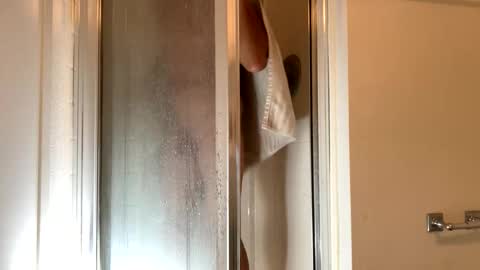 Snapshot of blue_cum_bunny123 chatting on December 2025 06:12:02 PM blue_cum_bunny123 online show from December 2025 06:12:02 PM