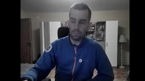 Runaway online show from December 2024 03:15:02 PM