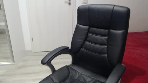 Juliet online show from March 2026 05:27:01 PM