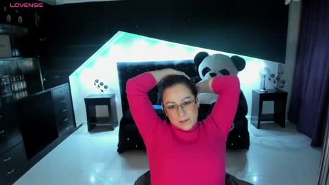 Snapshot of blue_grey_ chatting on October 2025 04:05:02 AM Blue online show from October 2025 04:05:02 AM