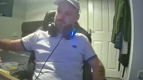 bluebirdflame1 online show from December 2024 04:31:02 AM