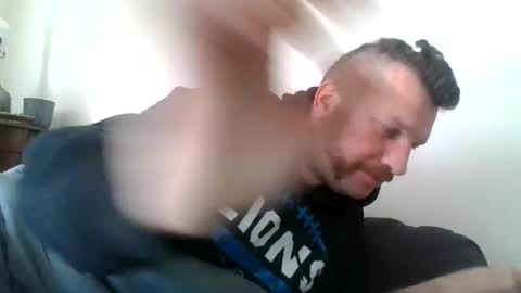 Snapshot of bluedemoneyes1986 chatting on February 2025 06:37:01 PM bluedemoneyes1986 online show from February 2025 06:37:01 PM