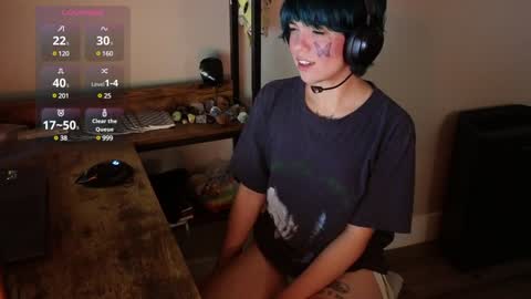 Blue online show from December 2024 05:07:01 AM